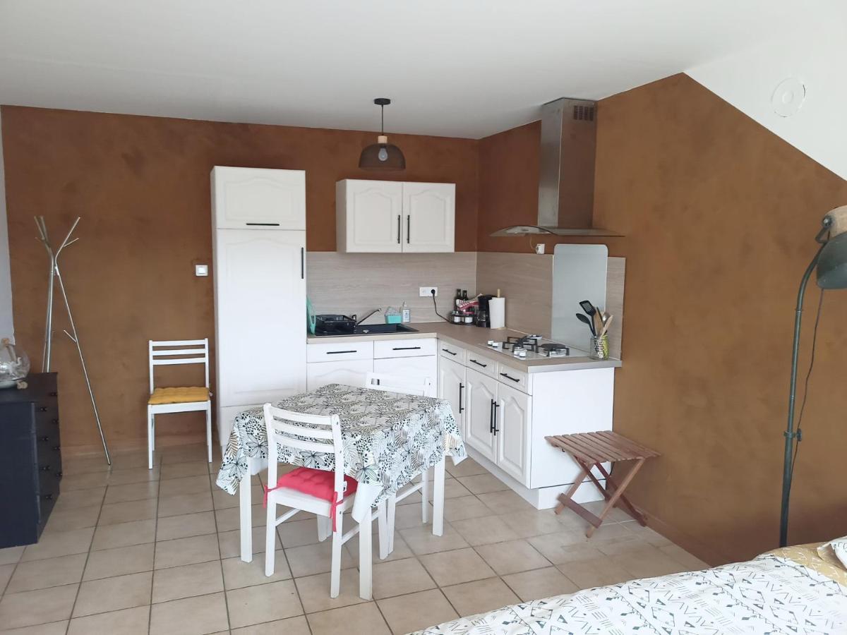 Ecrin De Verdure En Ardeche Verte Colombier-le-Vieux Екстер'єр фото
